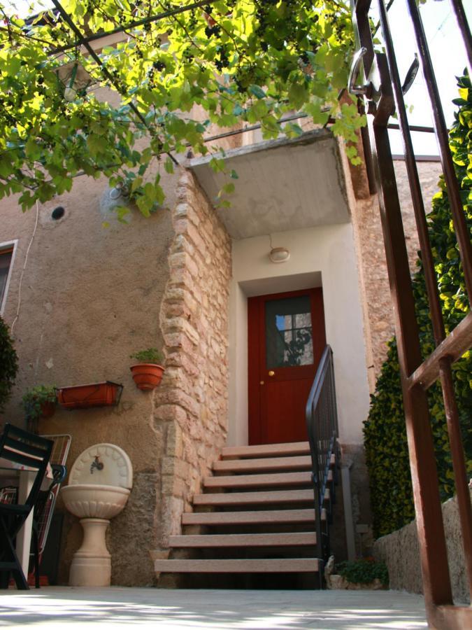 Vila Casa Angelo Torri Del Benaco Exteriér fotografie